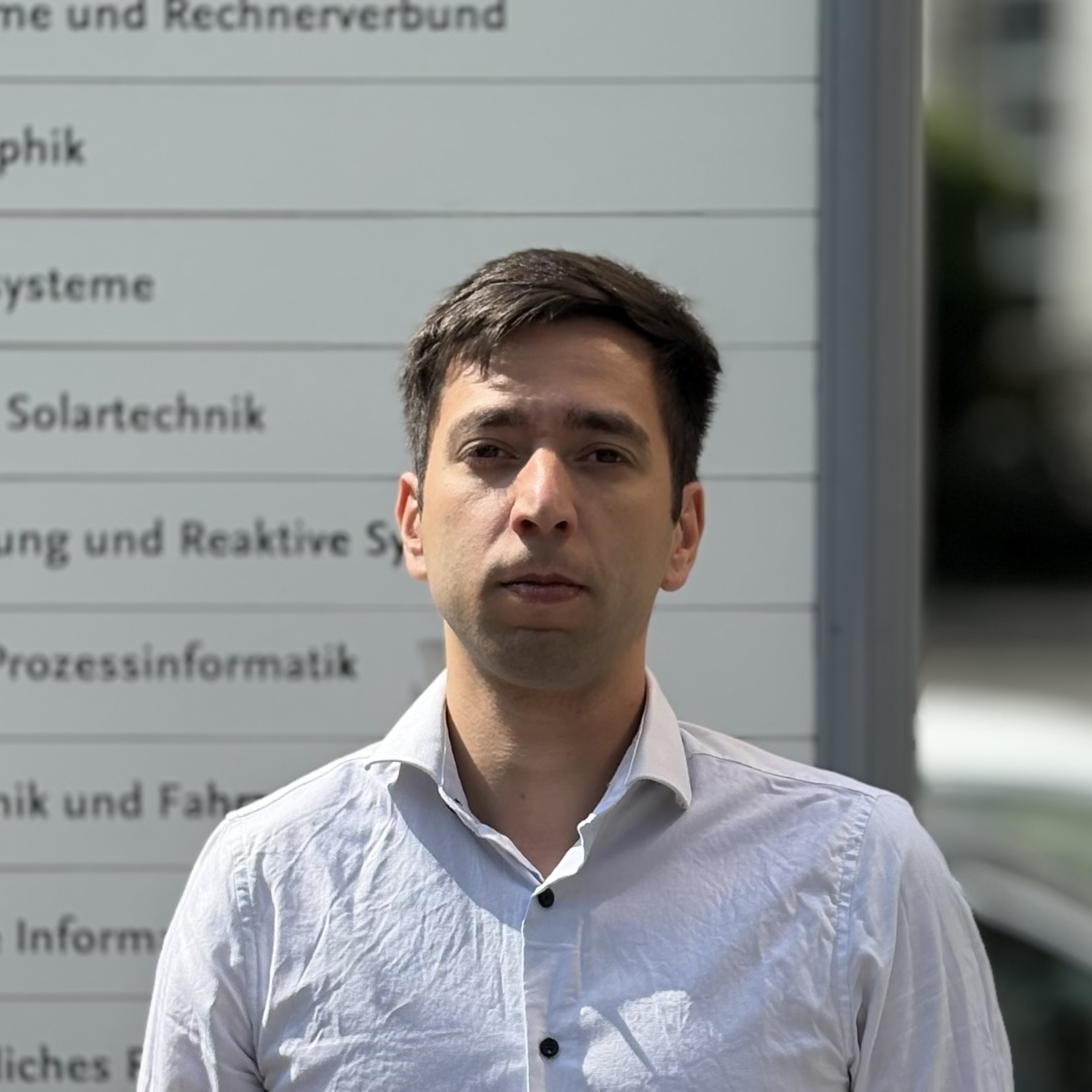 Ebubekir &Uuml;st&uuml;n